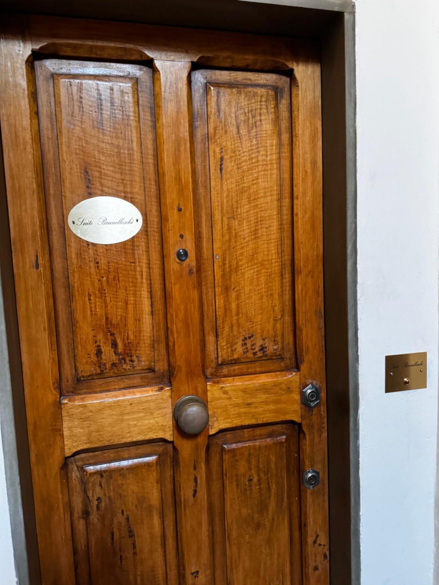Suite Brunelleschi Florence - 14Th Century Suite Just 120 Steps From Cathedral - Intero Appartamento Eksteriør bilde